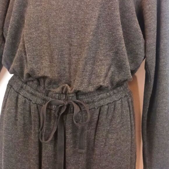 Lou & Grey Signature soft wide leg long-sleeve drawstring waist gray jumpsuit - Picture 5 of 13